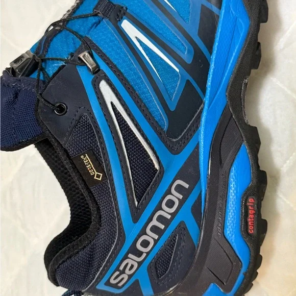 Salomon X Ultra GoreTex hiking Shoes with Quick-Lace System size 8 blue